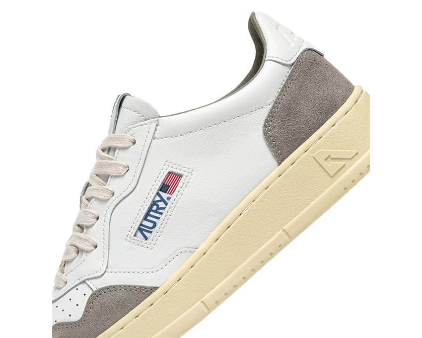 Autry Medalist Low W "White Grey"