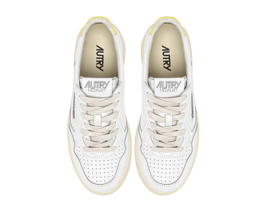 Autry Medalist Low W "White Lemon"