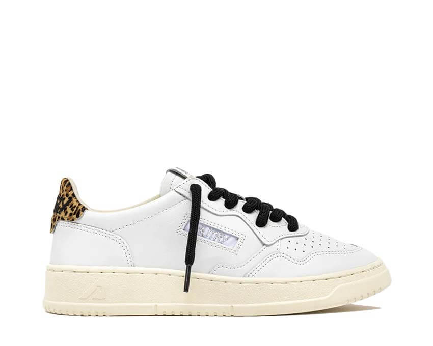 Autry Medalist Low