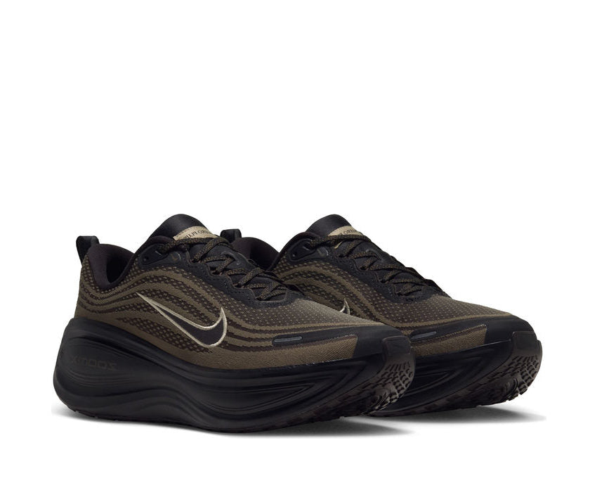 Nike Vomero Plus "Dark Hazel"