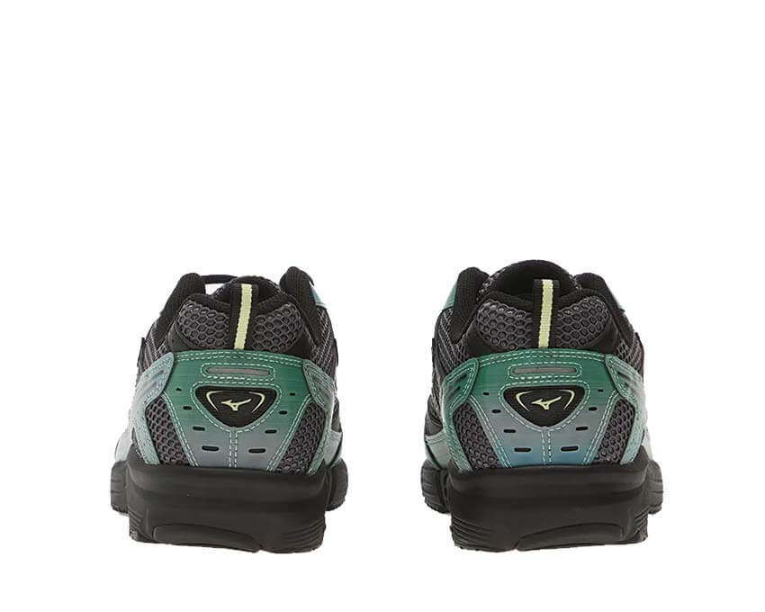 Mizuno Mxr "Iron Gate"
