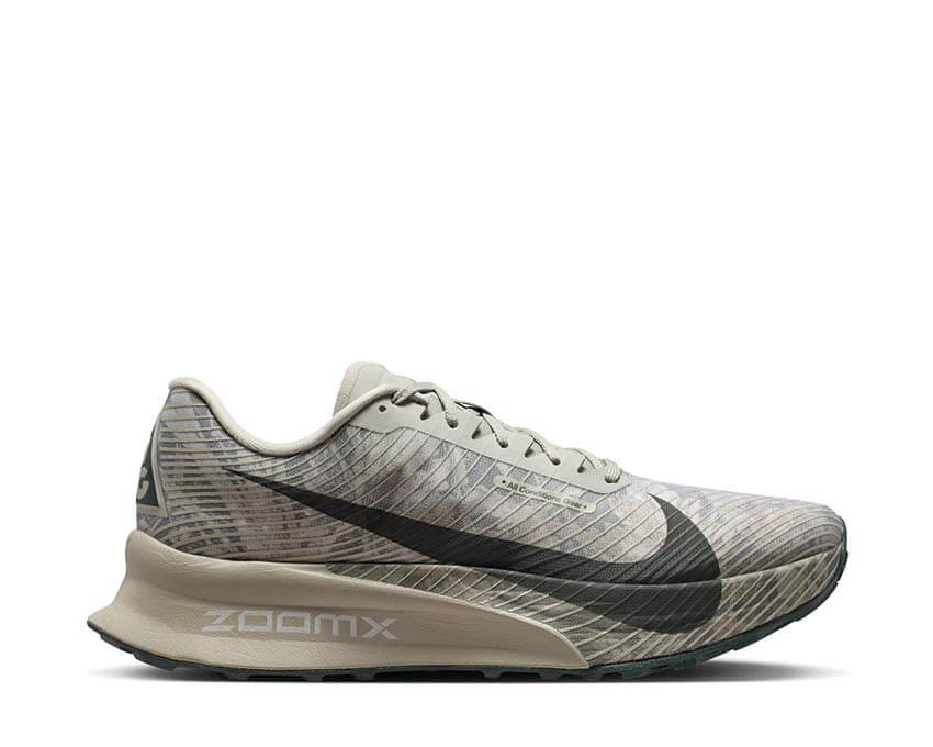 Nike ACG Ultrafly Trail "Chamo Camo"