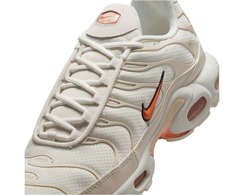 Nike Air Max Plus "Safety Orange"