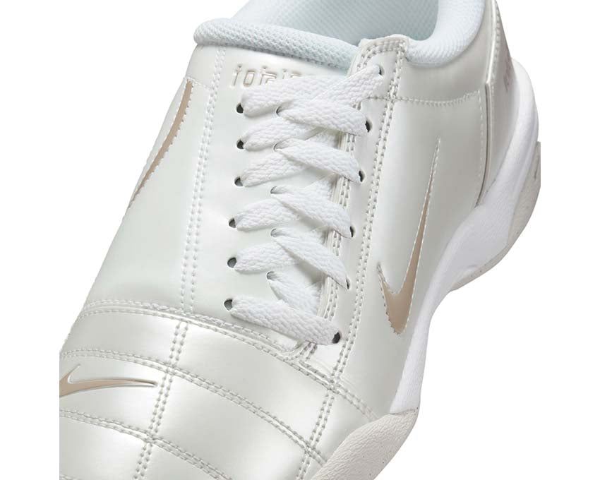 Nike Total 90 "Photon Dust"