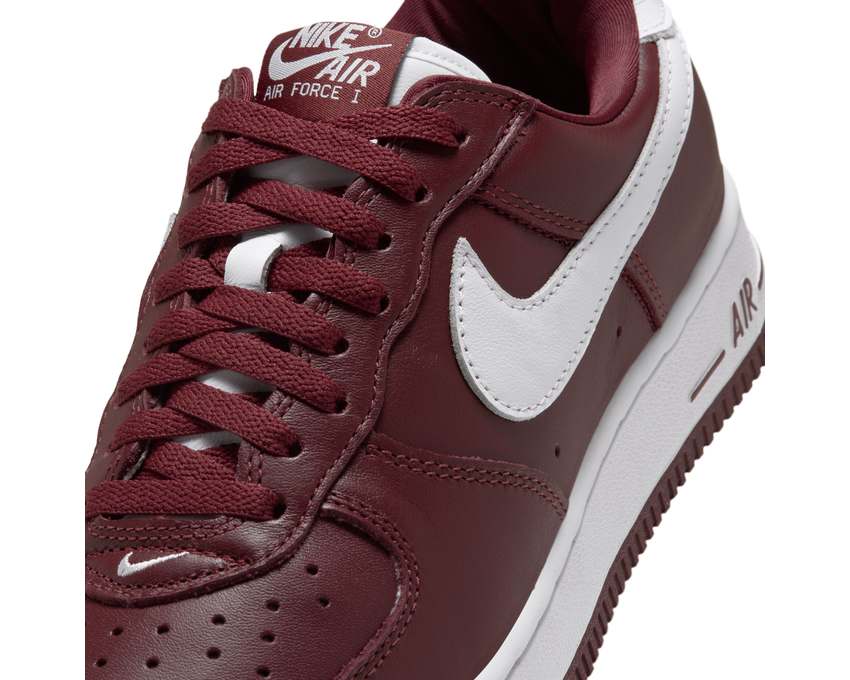 Nike Air Force 1 '01 "Dark Team Red"