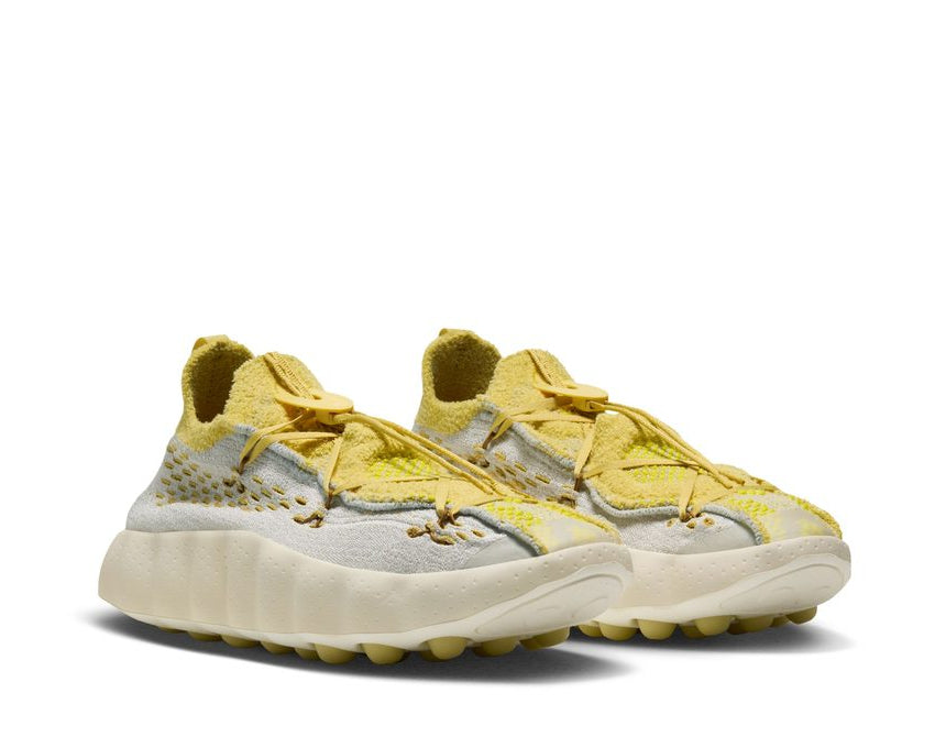 Nike Mind 002 FlyKnit "Light Bone"