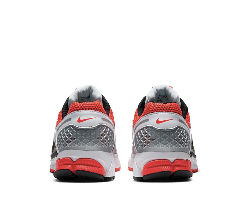 Nike Zoom Vomero 5 SE "Bright Crimson"