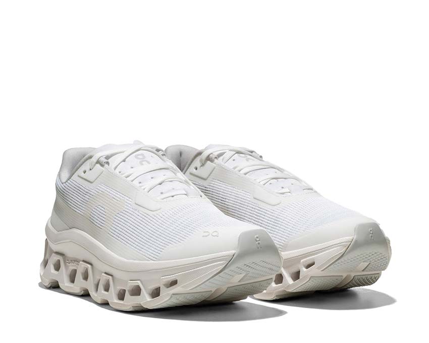 On Cloudmonster Void "White"