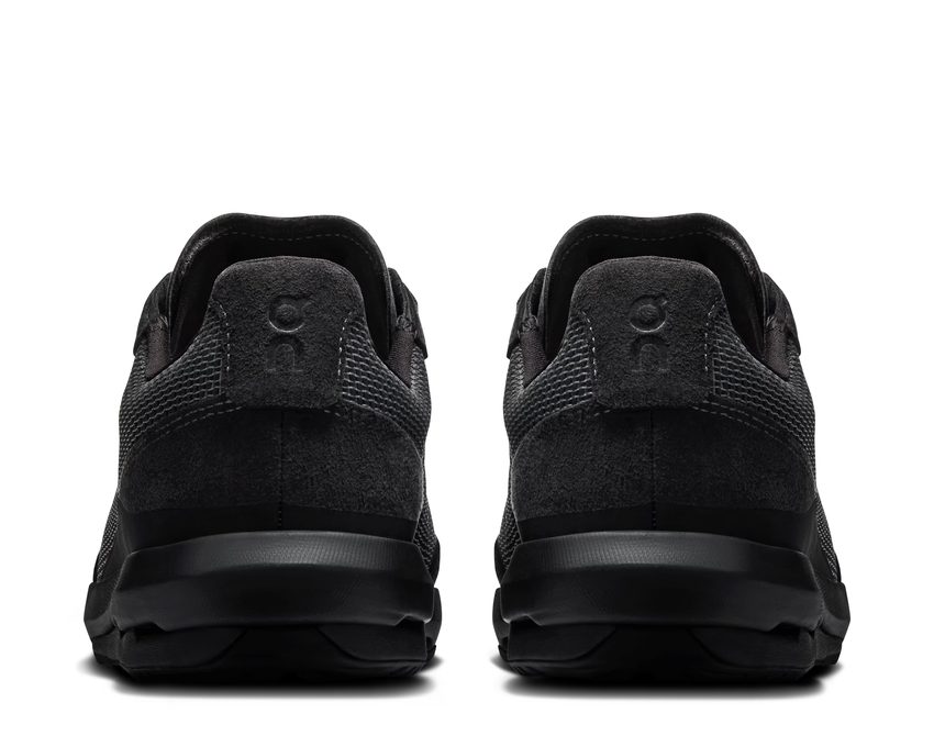 On Cloudmuse "Black"