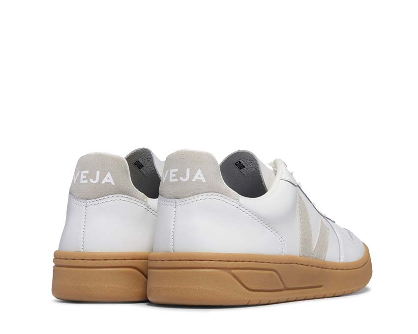 Veja V-10 Leather