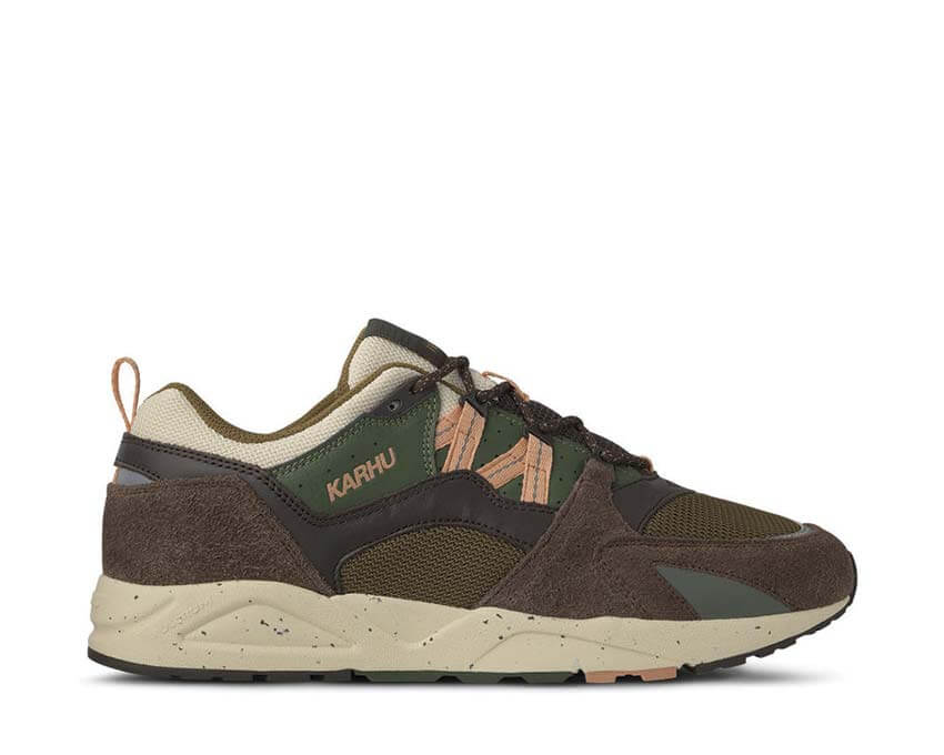 Karhu Fusion 2.0 "Shaved Chocolate"