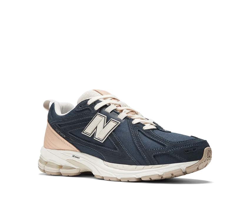 New Balance 1906