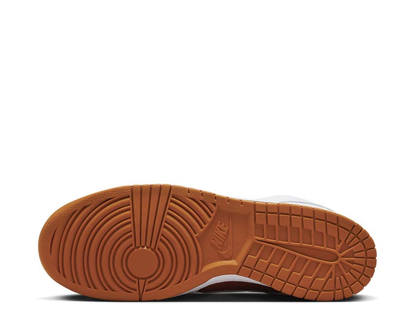 Nike Dunk Low QS