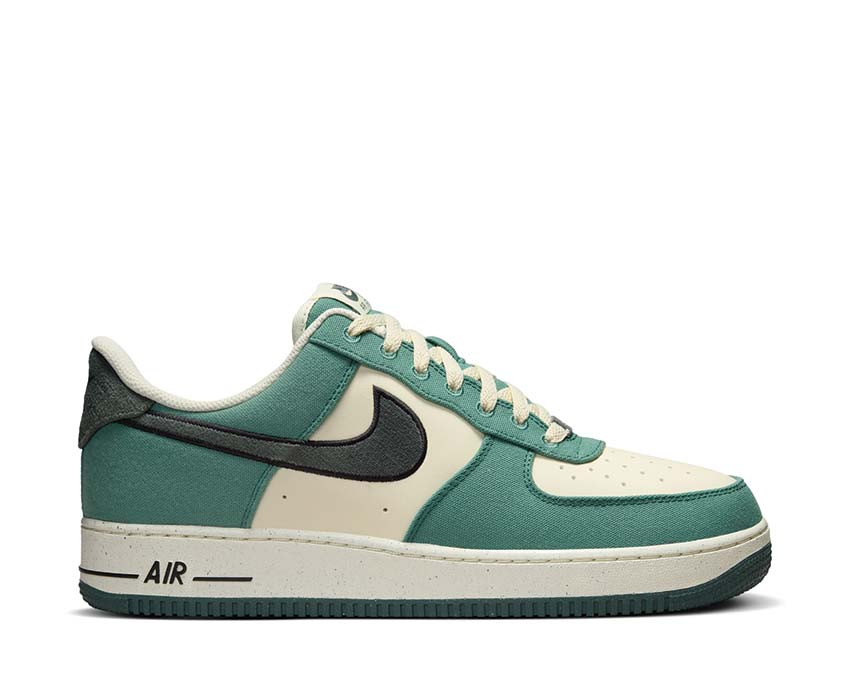 Nike Air Force 1 '07 LV8 "Notebook"