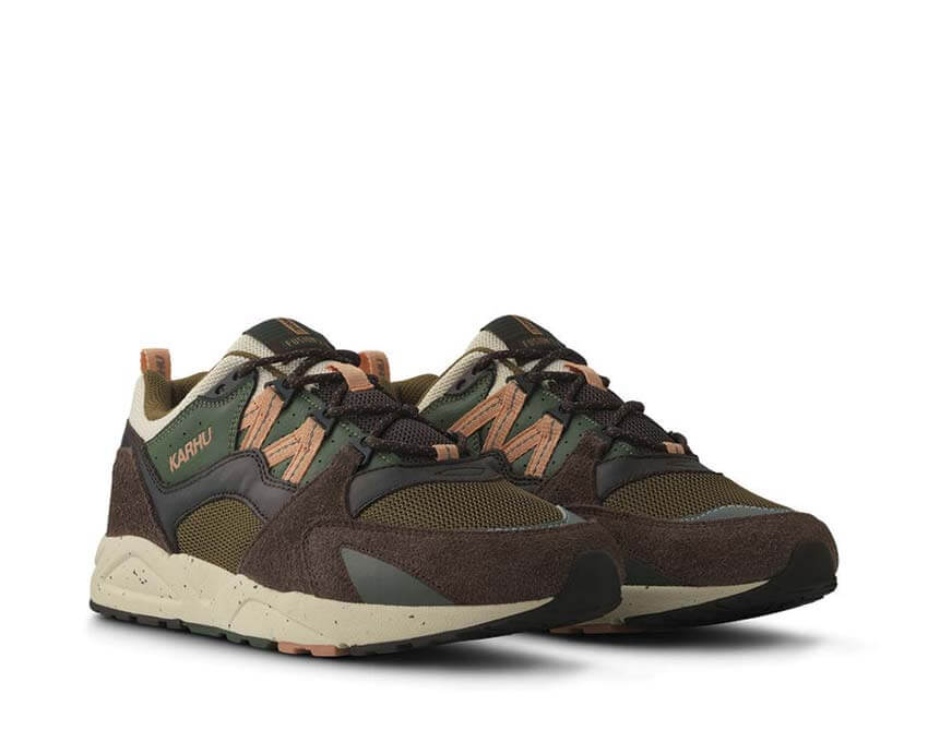 Karhu Fusion 2.0 "Shaved Chocolate"