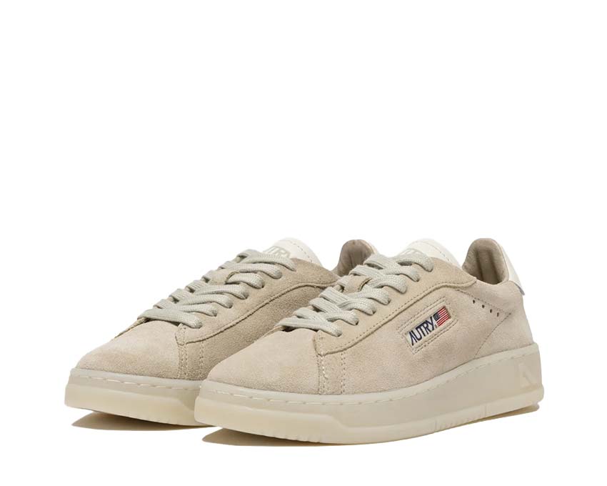 Autry Dallas Low "Marshmallow Papyrus"