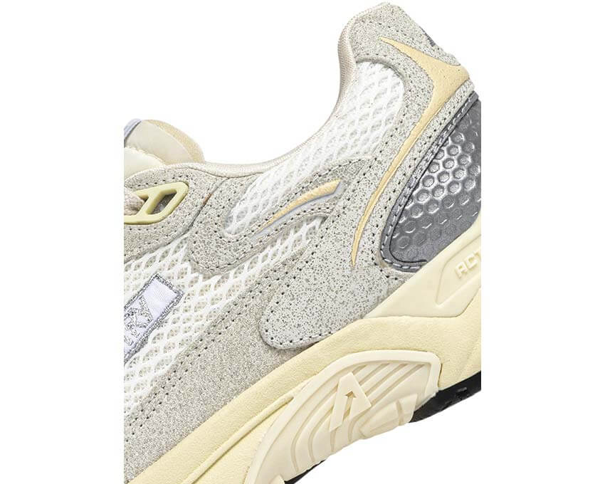 Autry Hyperway Low "White Silver"