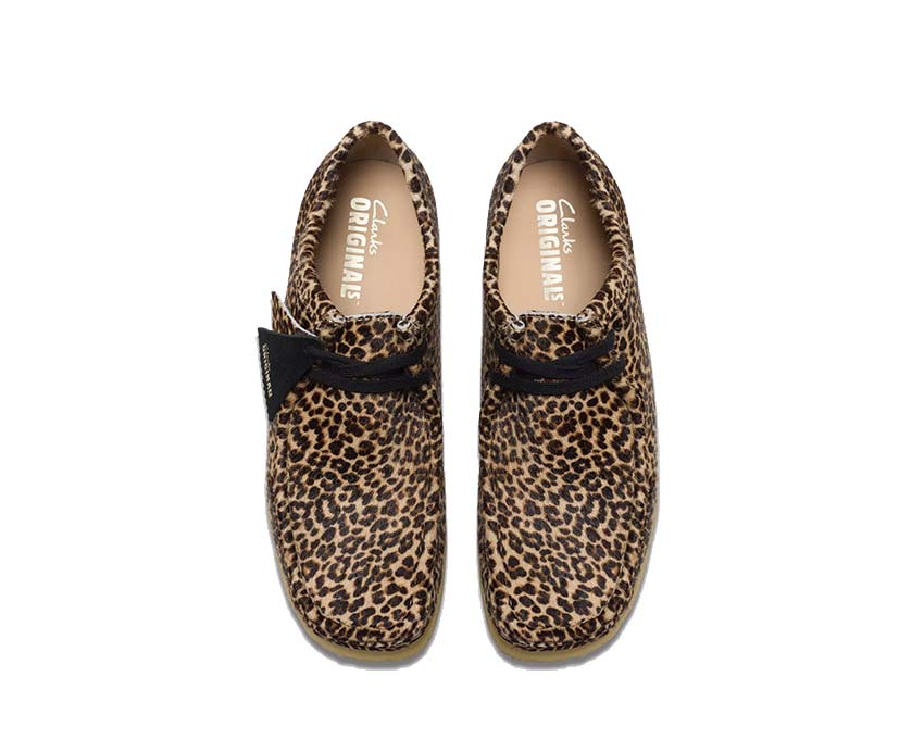 Clarks Wallabee