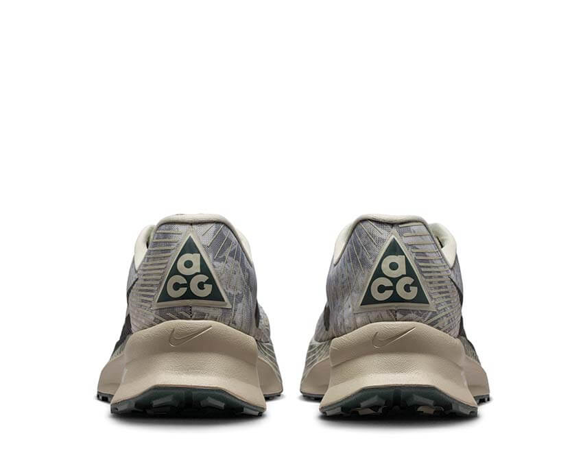 Nike ACG Ultrafly Trail "Chamo Camo"