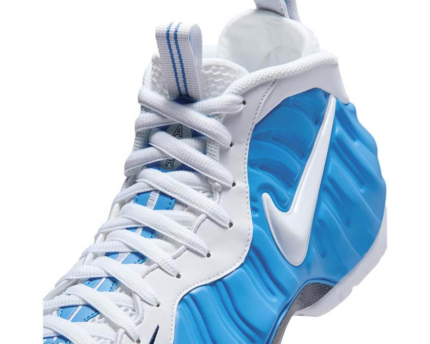 Nike Air Foamposite Pro "University Blue"