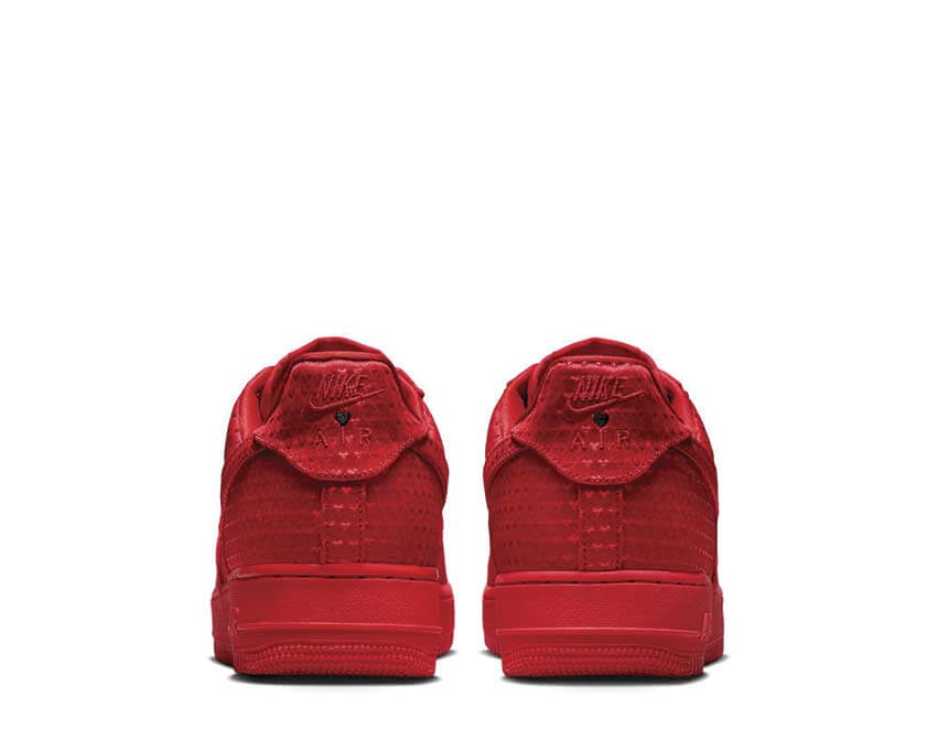 Nike Air Force 1 Retro "Valentine's Day"