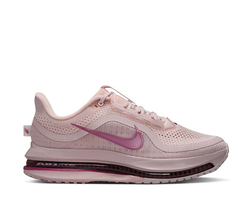 Nike Pegasus Premium W "Silt Red"