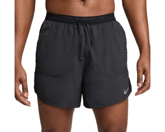 Nike Stride Shorts "Black"