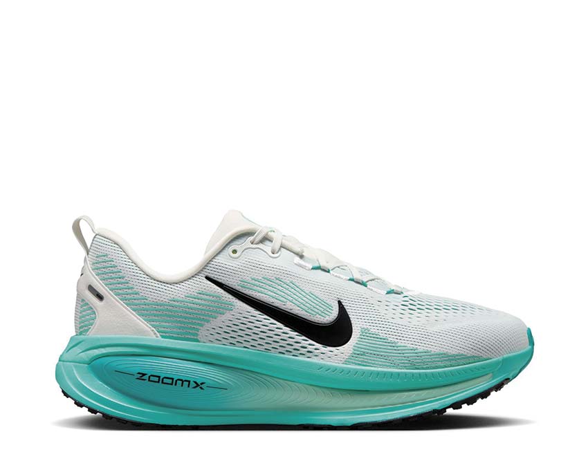 Nike Vomero 18 "Dusty Cactus"