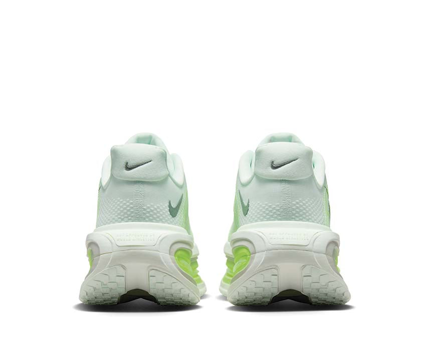 Nike Vomero Premium "Barely Green"
