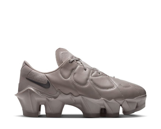 Nike First Sight Mirage W "Cream II"