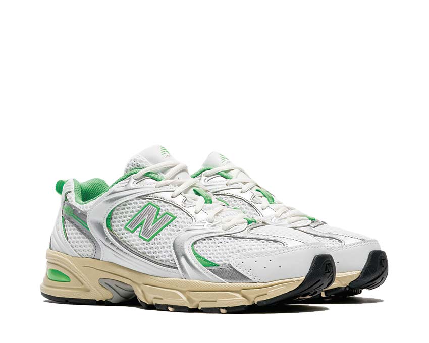 New Balance 530