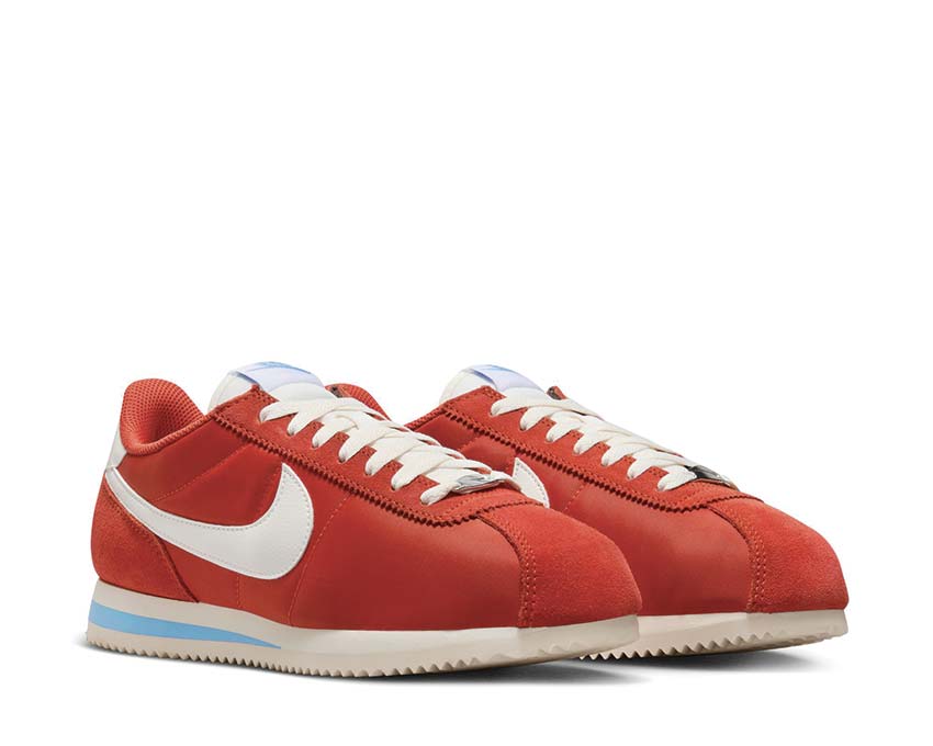 Nike Cortez TXT W "Picante Red"