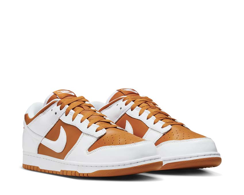 Nike Dunk Low QS