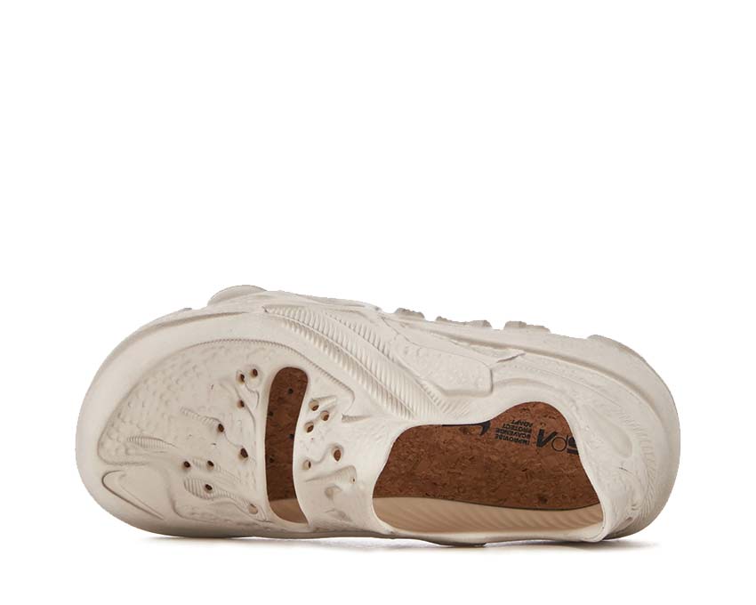 Nike ISPA Universal
