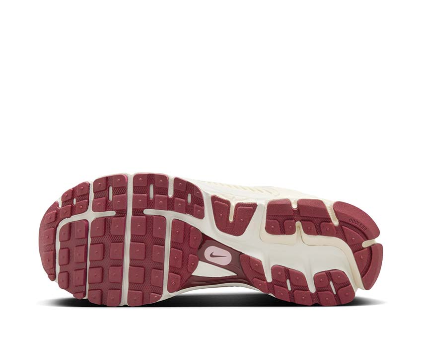 Nike Zoom Vomero 5